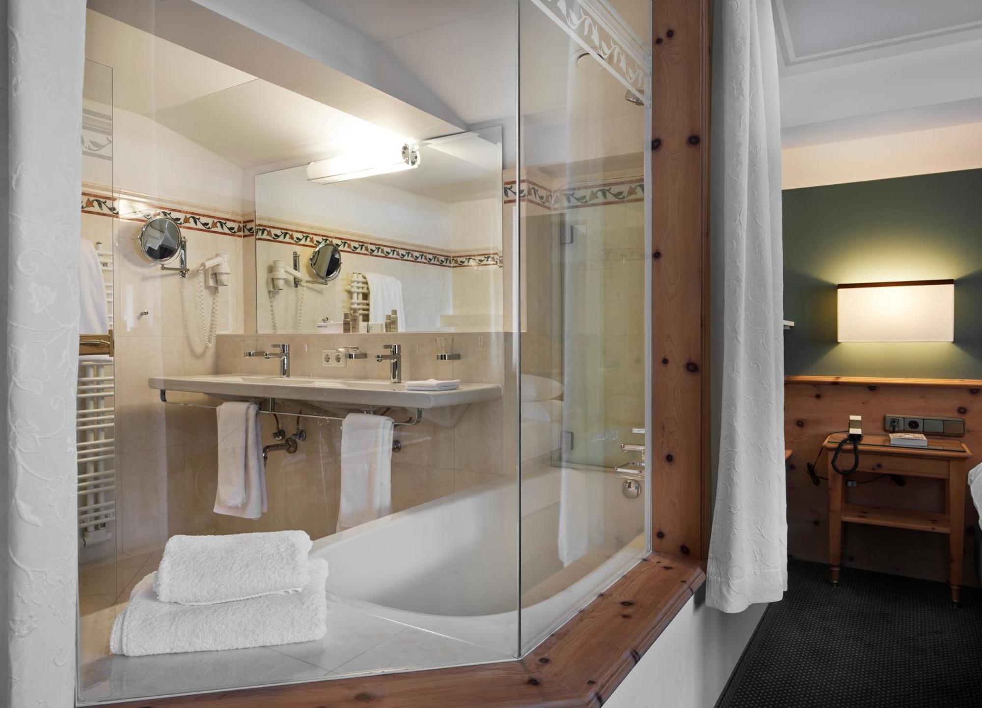 Hotel Schwarzwand Lech am Arlberg Luaran gambar